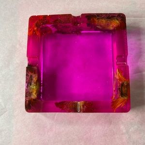 Chrysanthemum Ash Tray